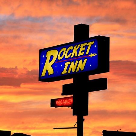 Rocket Inn ทรูธออร์คอนซีเควนเซส ภายนอก รูปภาพ